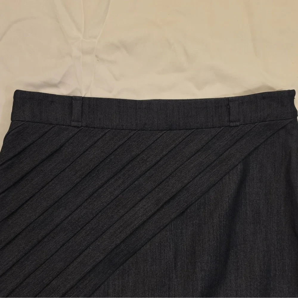 Calvin Klein Women's Blue Solid Denim Pencil Skirt Size 6 Knee Length Zip #108